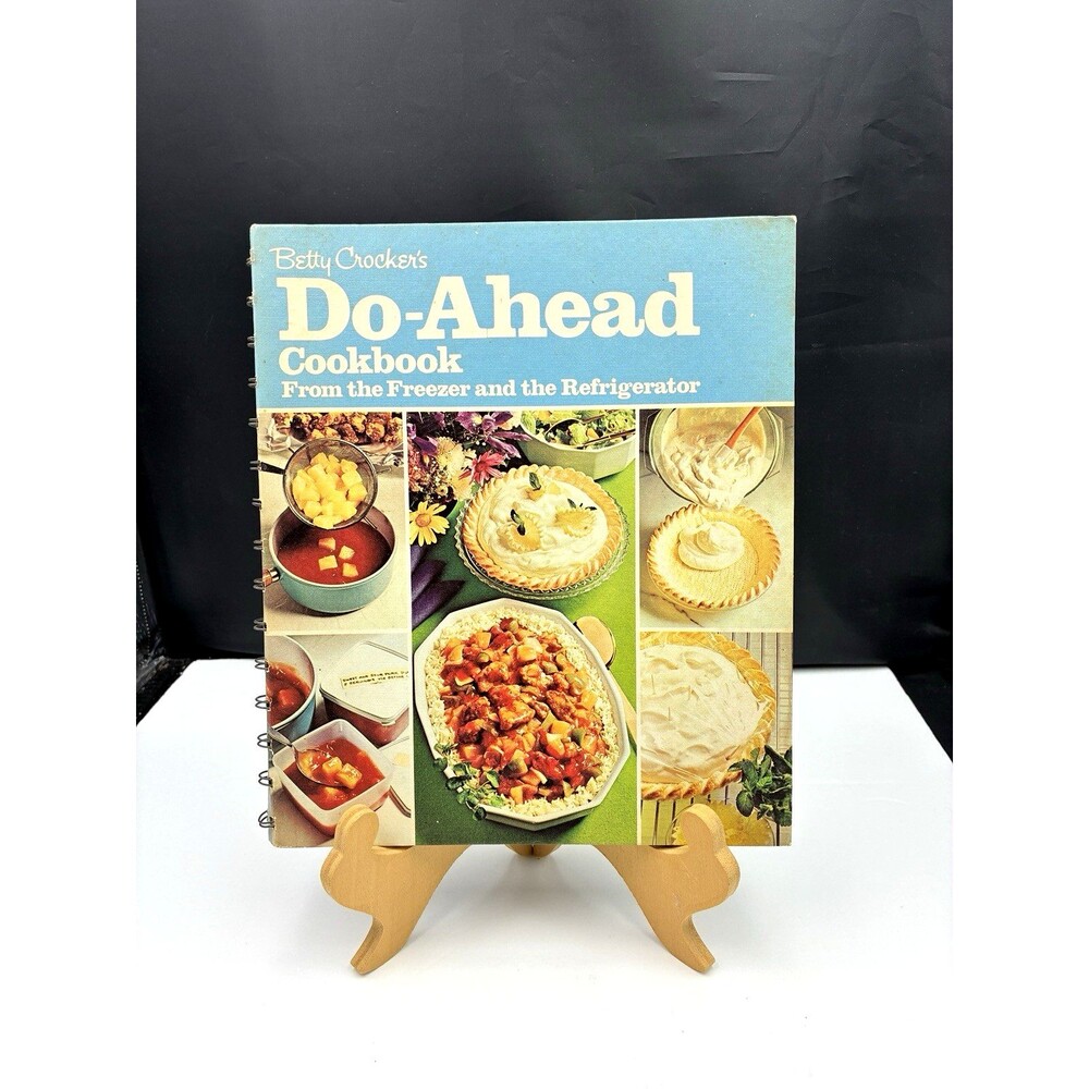 BETTY CROCKER DO-AHEAD COOKBOOK 1972 SPIRAL BOUND Hardcover First Edition